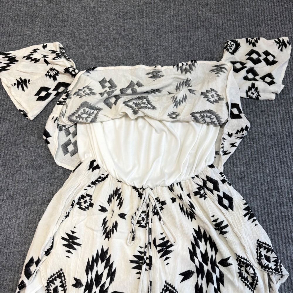 Sage Off Shoulder Romper Tribal Print Black‎ White Boho Women's Large - Picture 5 of 9